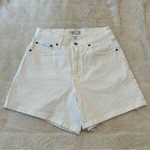 Abercrombie Curve Love Dad Short 5”